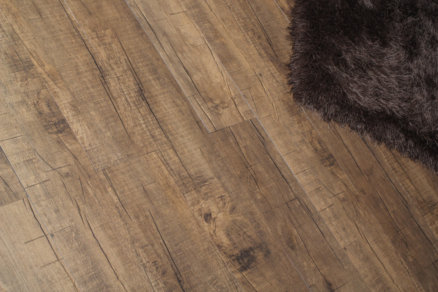 Piso Vinílico LVT Imitación Madera Línea Capri Livingreen – Elegancia, Resistencia y Fácil Instalación