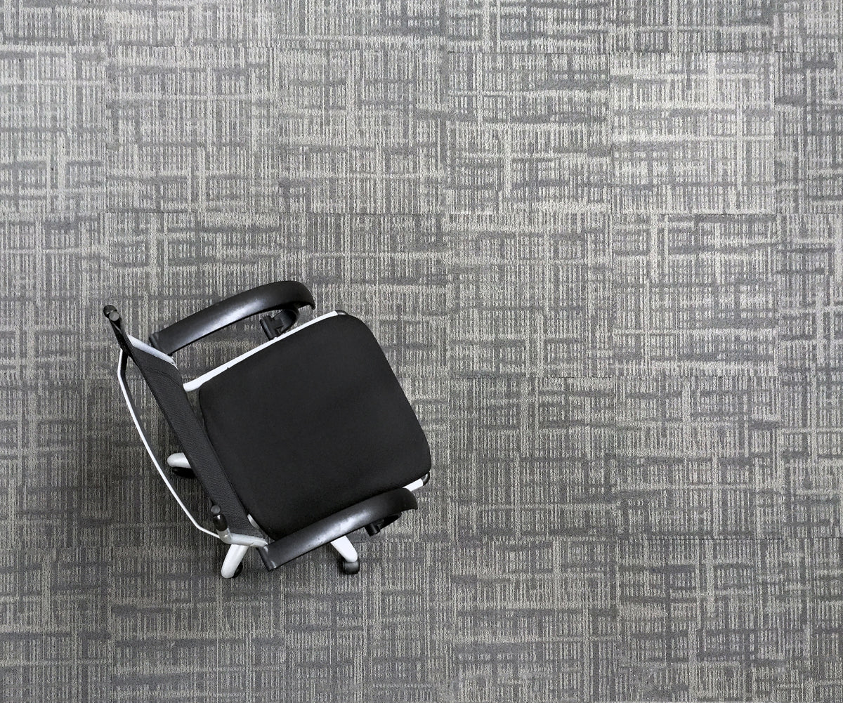 Alfombra Modular Biarritz Alto Tráfico 50x50 cm | Uso Rudo, Base EBAC/PVC y Propiedades Antiestáticas