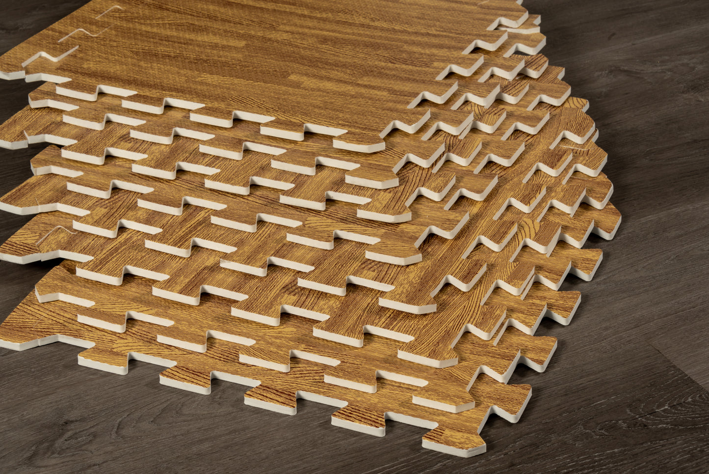 Foamy Imitación Madera Livingreen – Piso Decorativo, Aislante y Fácil de Instalar