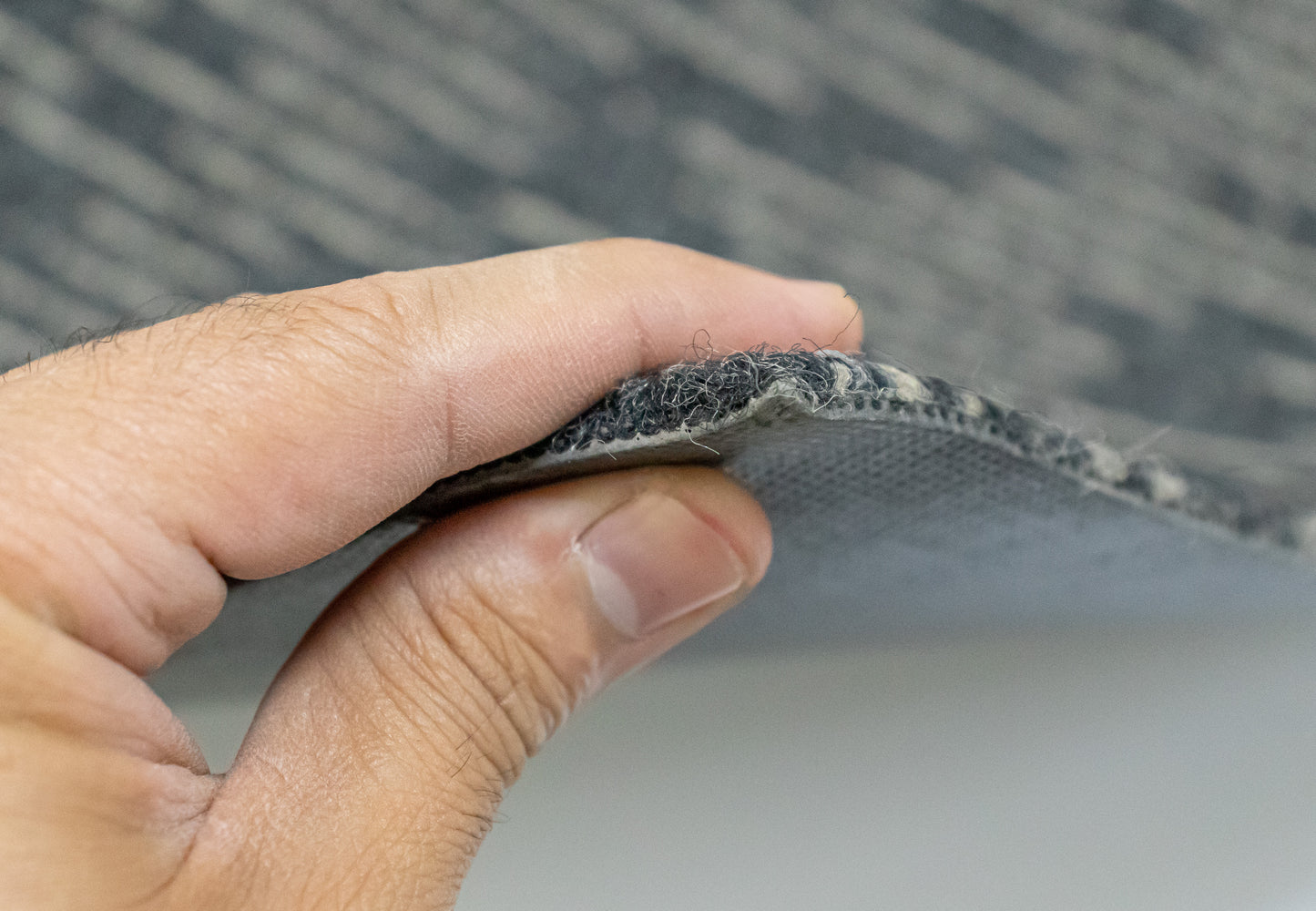 Alfombra Modular Zúrich 50x50 cm | Uso Rudo, 4 Tonos Mezclados y Propiedades Antiestáticas