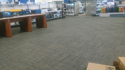 Alfombra Modular Biarritz Alto Tráfico 50x50 cm | Uso Rudo, Base EBAC/PVC y Propiedades Antiestáticas