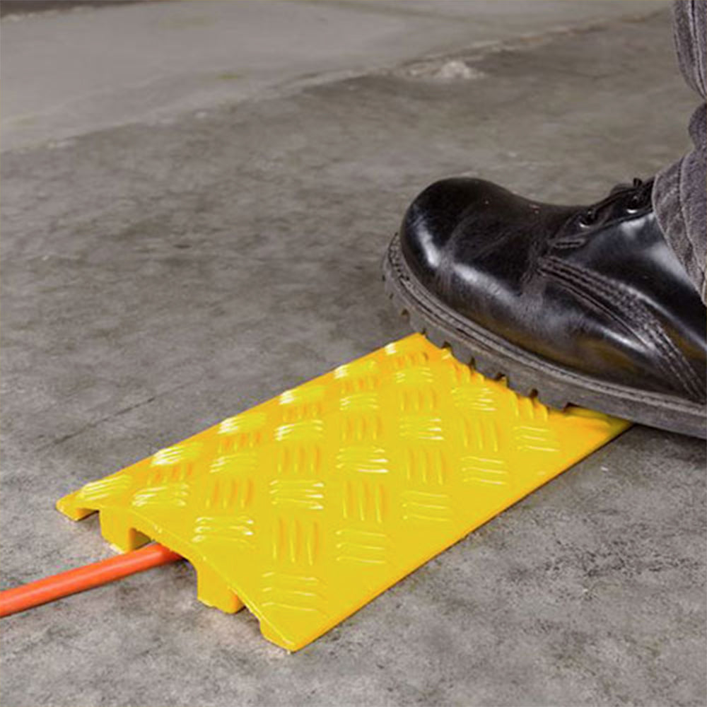 Protector Cable Rampa 1500kg para peatones y coches